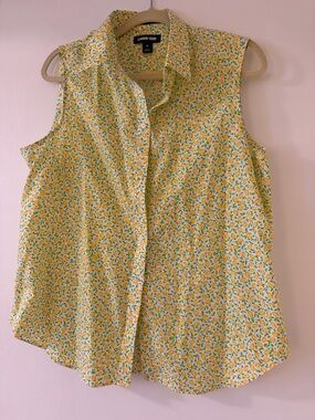 Lands' End Lemon Print Sleeveless Button-Up in Yellow and Green